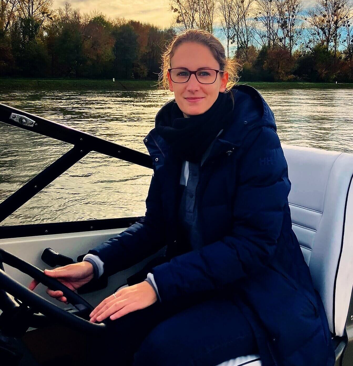 Dominique Ausbilderin und Inhaberin der Sportbootschule Ahoi & Tschüss in Ludwigshafen am Rhein
